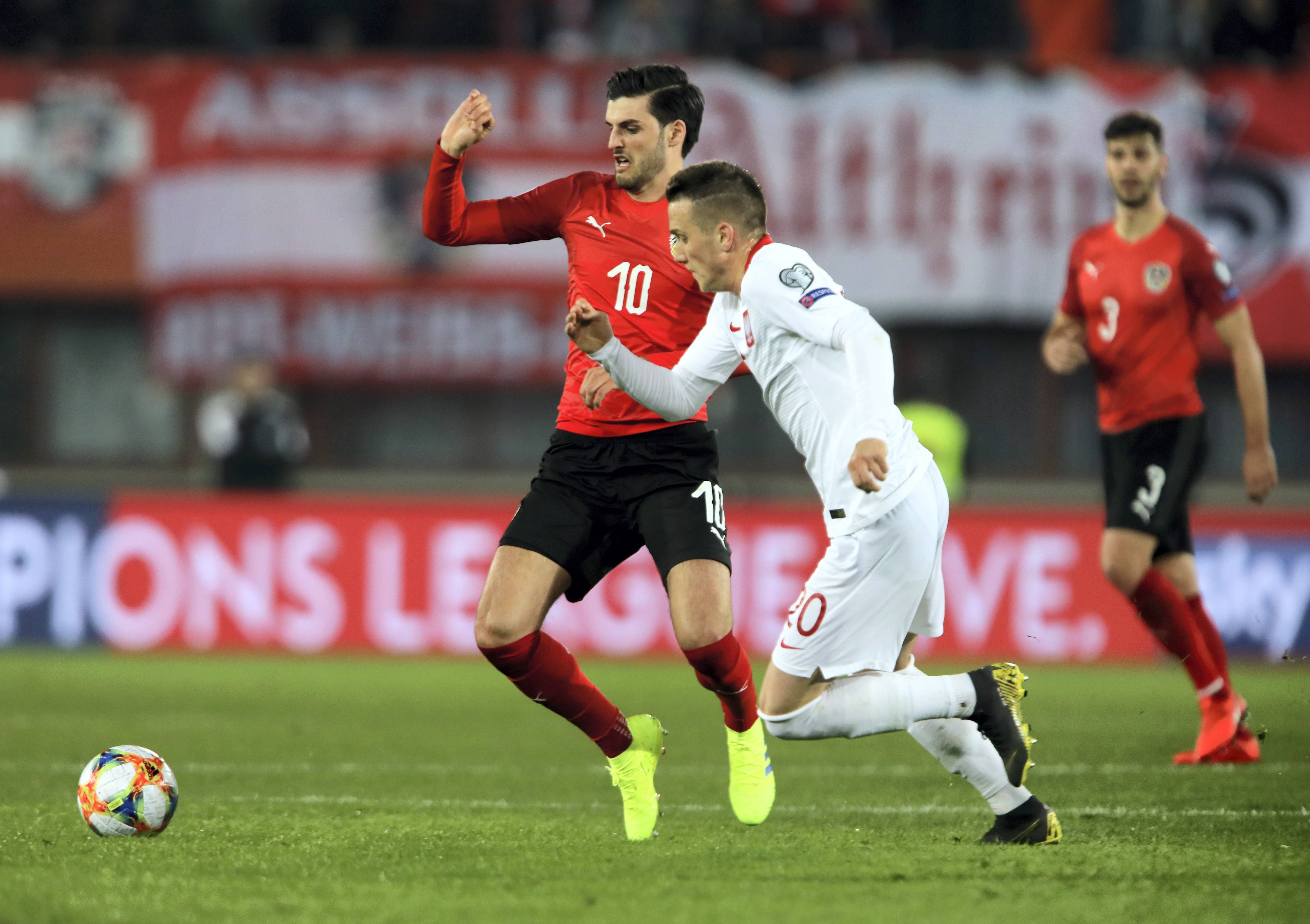 奥地利队在国际足球赛事中展现实力 奥地利队在国际足球赛事中展现实力