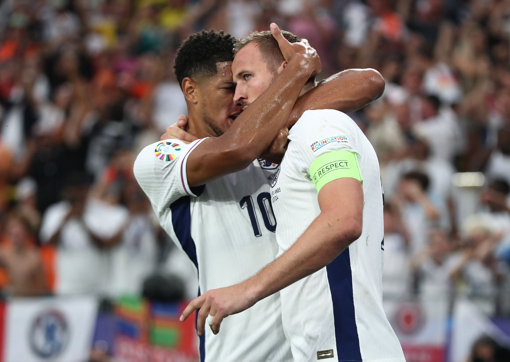 英格兰队在欧洲比赛中展现出强大的控球能力