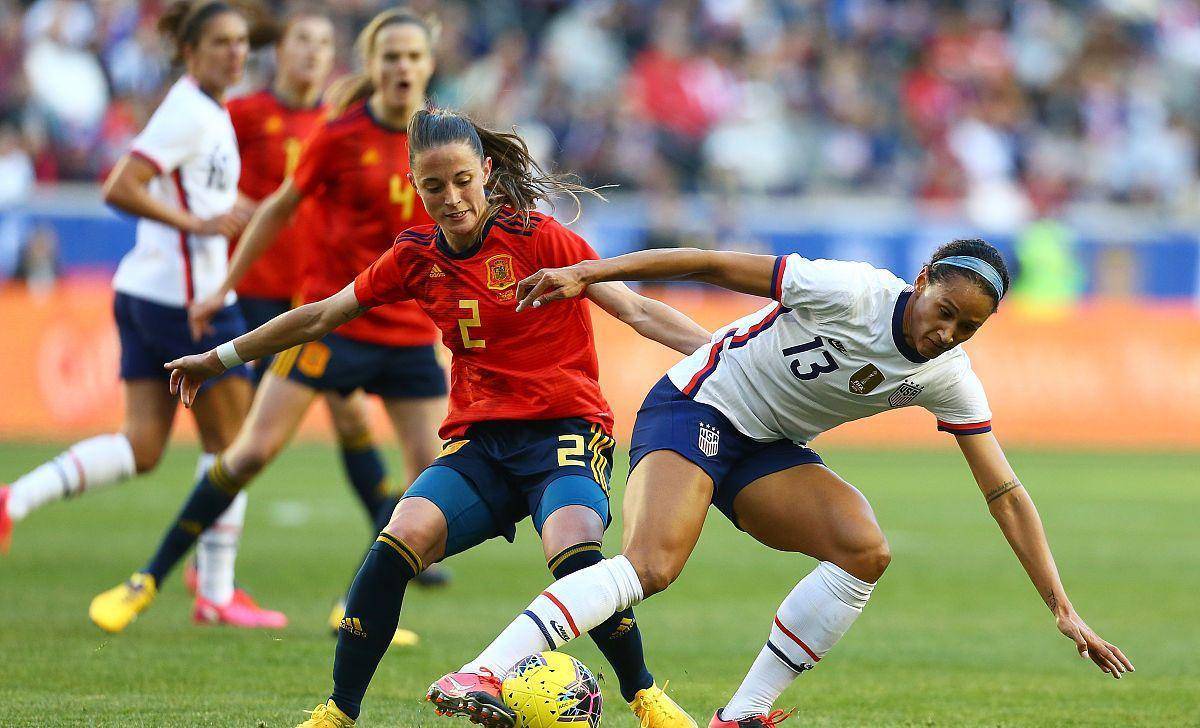 包含南美舞台:巴西女足载誉挑战法国队的词条 包含南美舞台:巴西女足载誉挑战法国队的词条