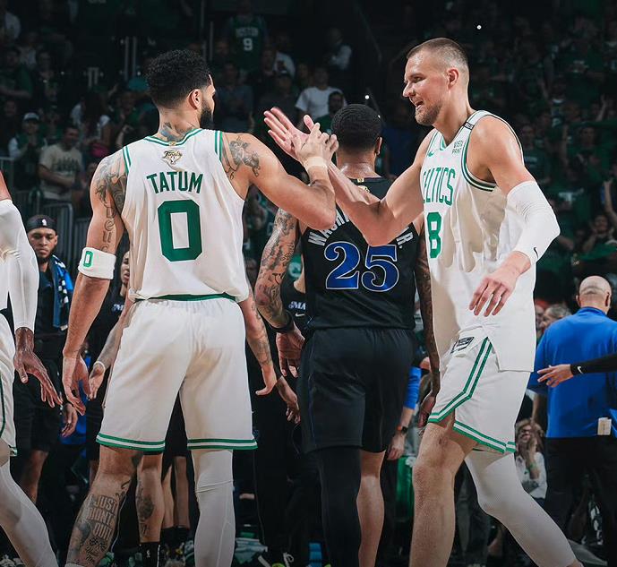 关于凯尔特人客场大胜,全队表现出色稳住战局的信息 关于凯尔特人客场大胜,全队表现出色稳住战局的信息