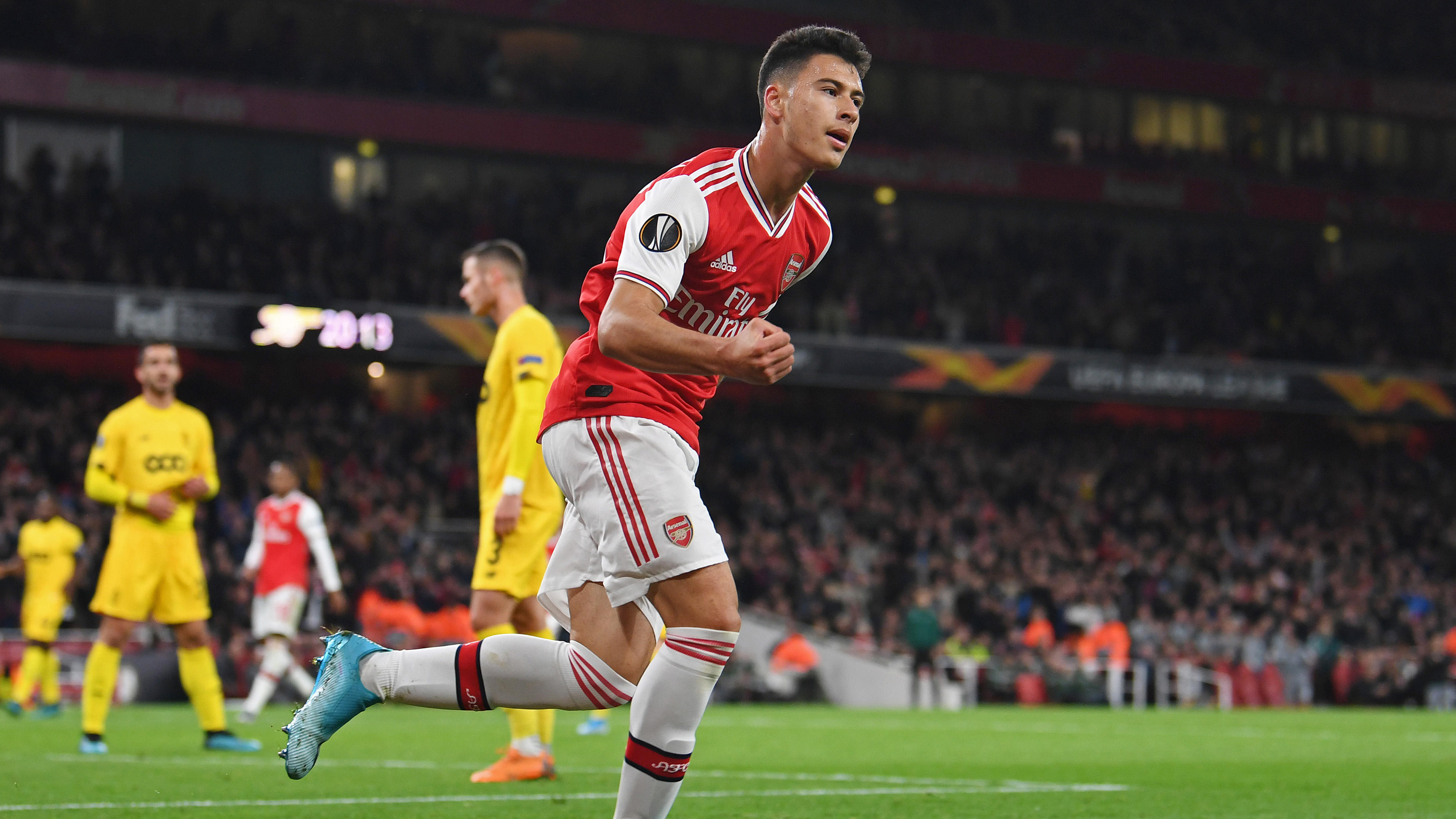 莱斯特城客场告捷，保持不败势头