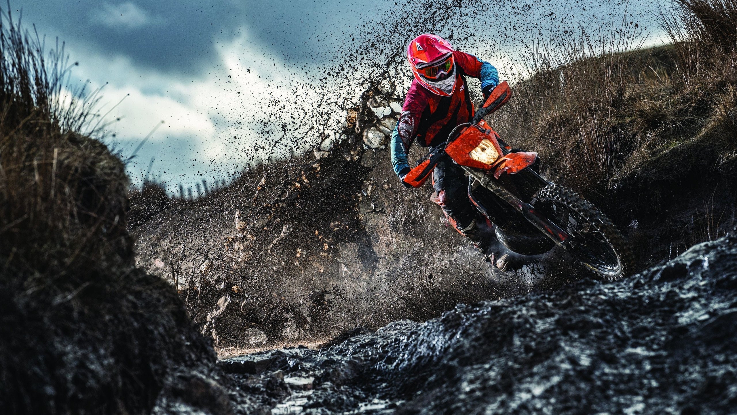 从巴斯克到世界之巅，久保建英欧冠决赛接管比赛，皇家社会强压摩洛哥风暴